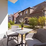 Baltischer Hof 01